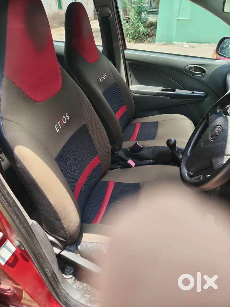 Toyota Etios Liva 2012 Petrol 98500 Km Driven