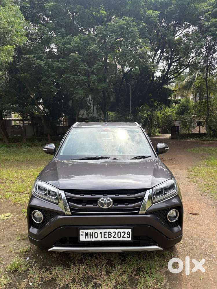Toyota Urban Cruiser 1.5 Premium Grade Dual Tone Mt, 2022, Petrol
