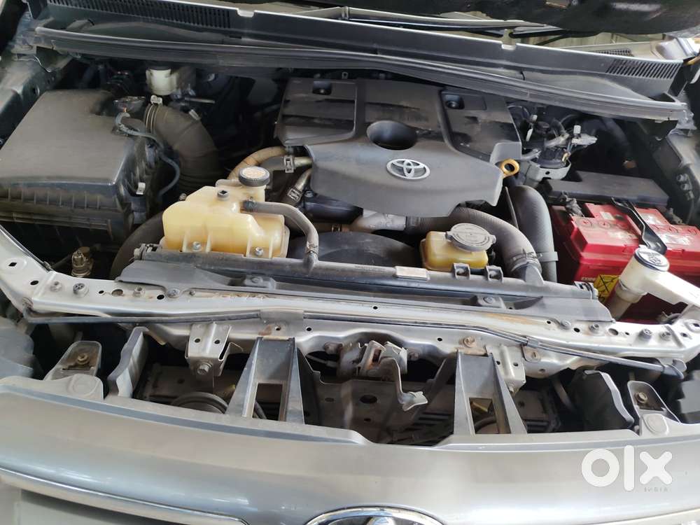 Toyota Innova Crysta 2.8z Automatic, 2016, Diesel