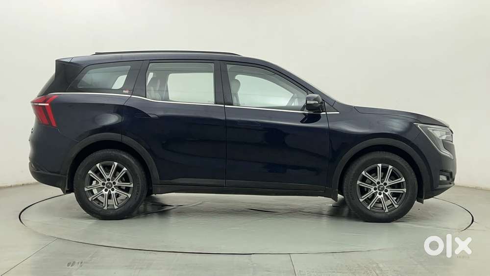 Mahindra Xuv700 2.0 Ax 7 Petrol At Str, 2021, Petrol