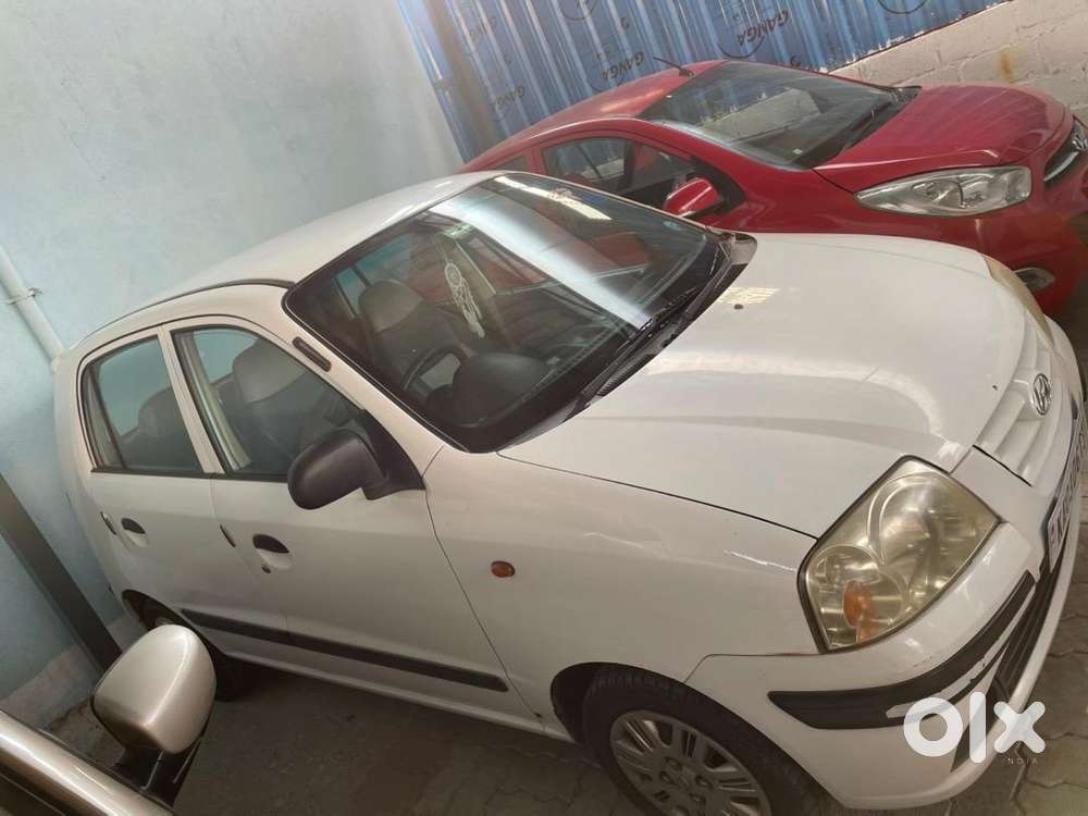 Hyundai Santro Xing 2010 Petrol Well Maintained