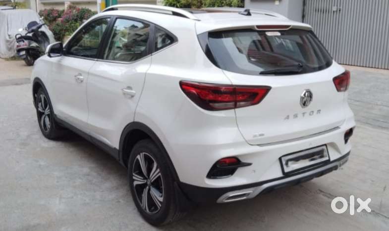 Mg Astor Zs Vti-tech Cvt Sharp, 2024, Petrol