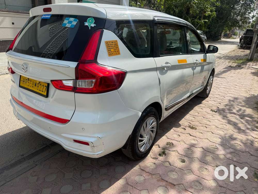 Maruti Suzuki Ertiga 1.5 Lxi, 2022, Cng & Hybrids