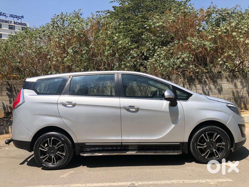 Mahindra Marazzo M8, 2019, Diesel
