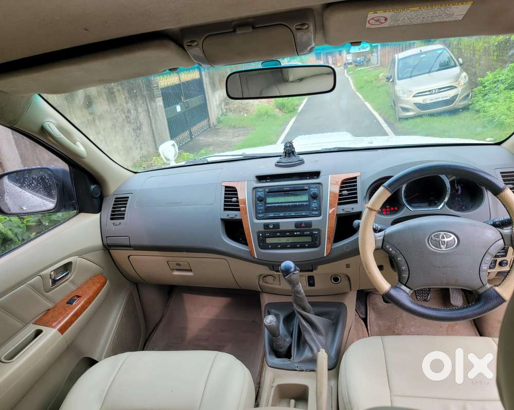Toyota Fortuner 3.0 4x4 Manual, 2012, Diesel