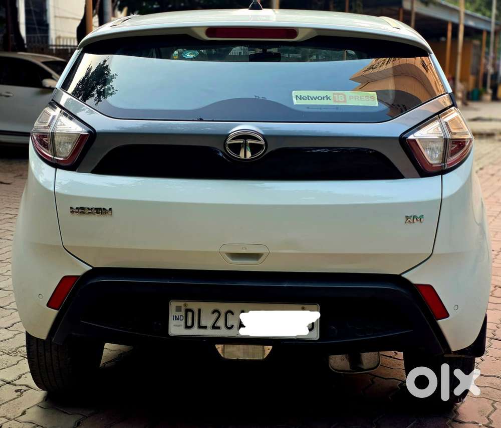Tata Nexon 1.2 Revotron Xe, 2019, Petrol
