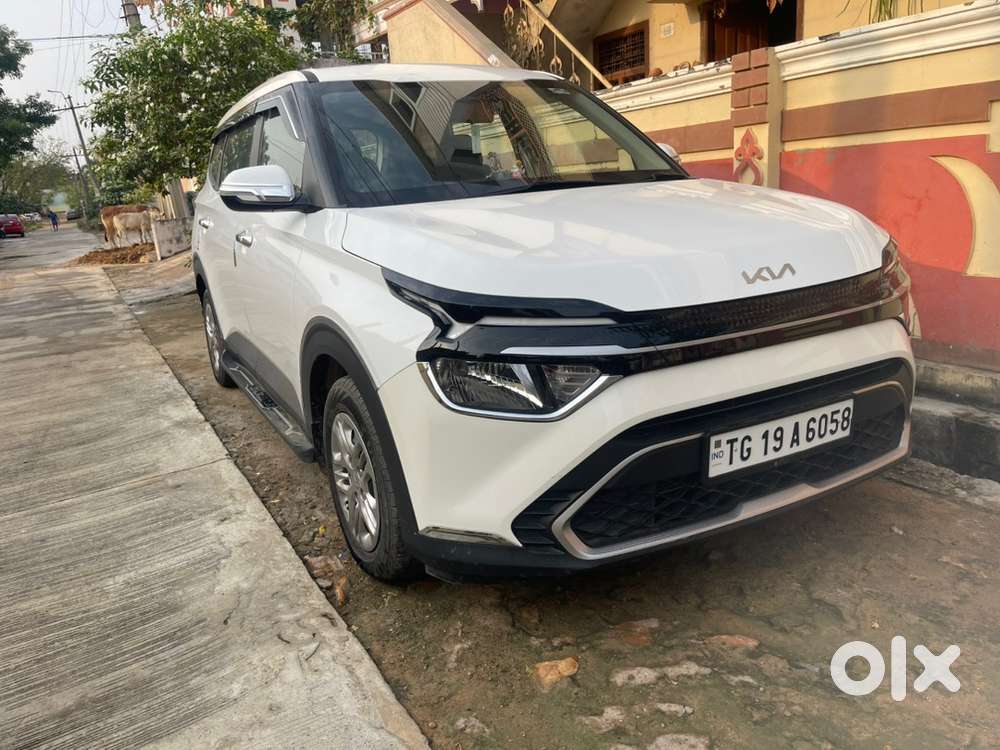 Kia Carens 2015 Petrol
