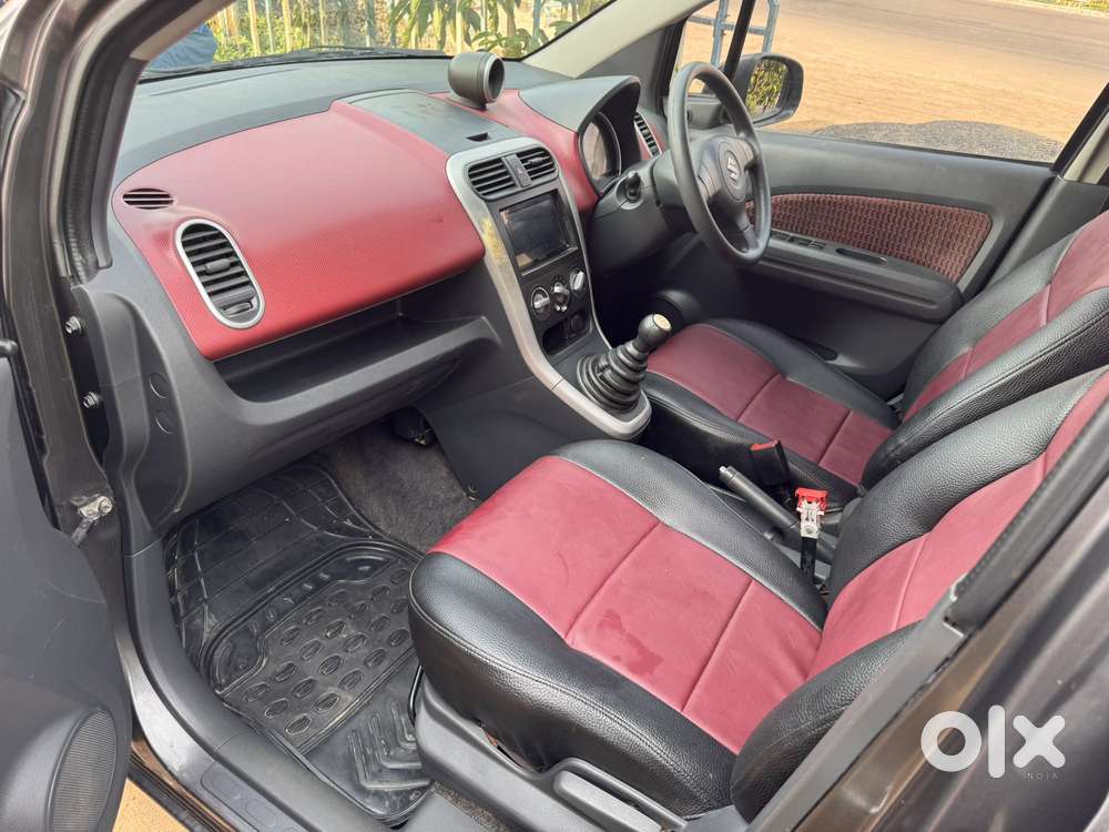 Maruti Suzuki Ritz Vxi, 2013, Petrol