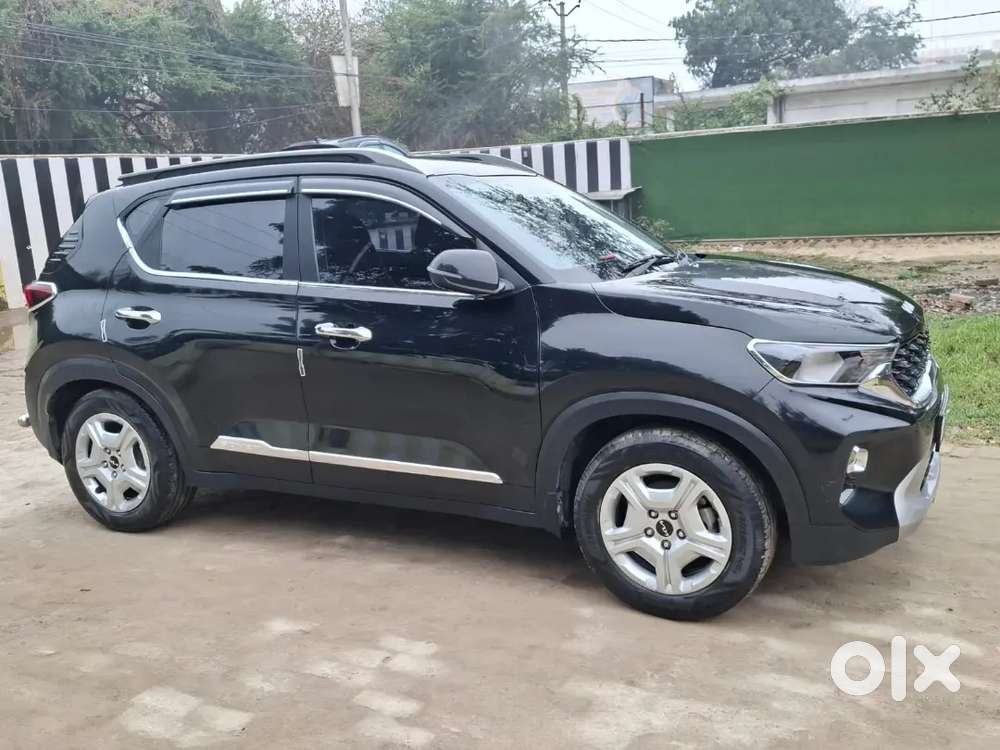 Kia Sonet 2023 Petrol Well Maintained