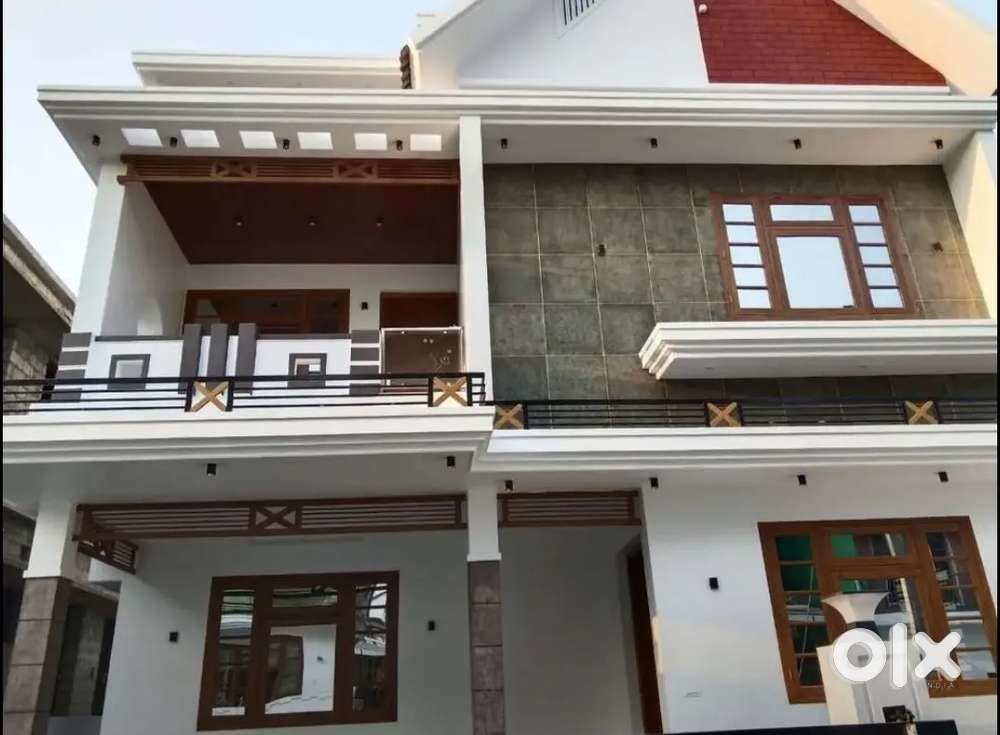 4BHK+ in Kakkanad