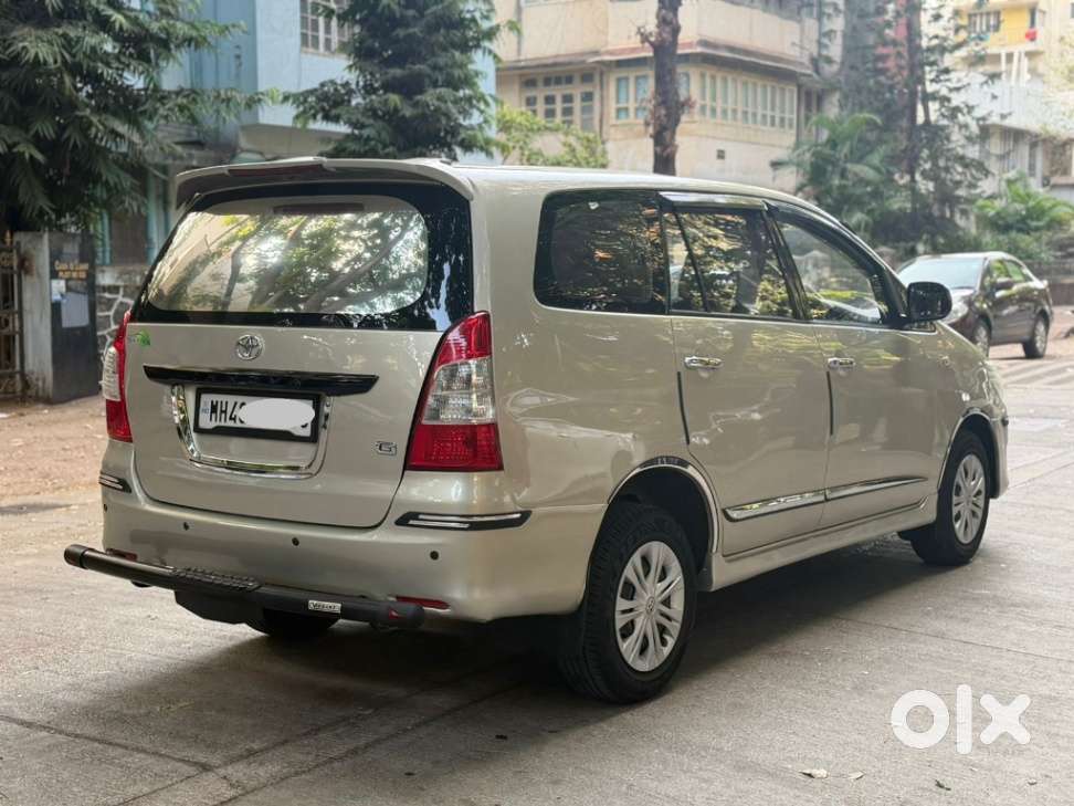 Toyota Innova 2.5 G (diesel) 7 Seater Bs Iv, 2015, Diesel