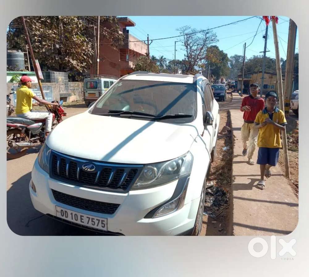 Mahindra Xuv  Model W10