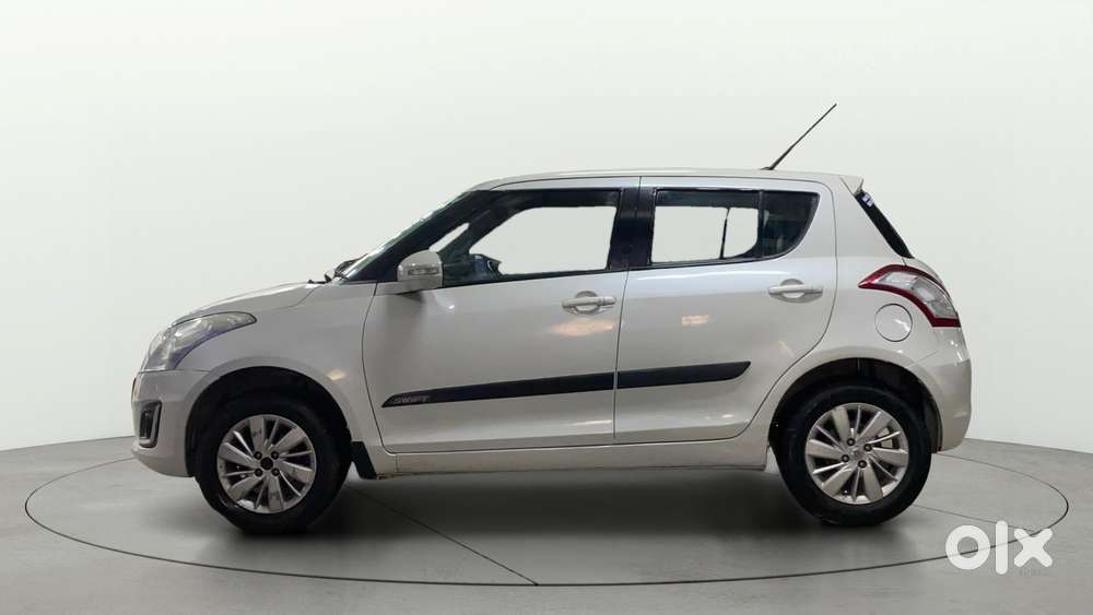 Maruti Suzuki Swift Zxi, 2015, Petrol