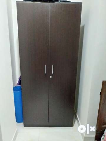 Old wardrobe in deals olx