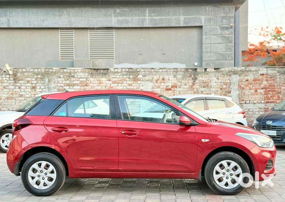 Hyundai I20 Petrol Cvt Magna Executive, 2018, Petrol