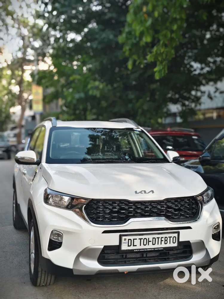 Kia Sonet 2023 Petrol 12600 Km Driven