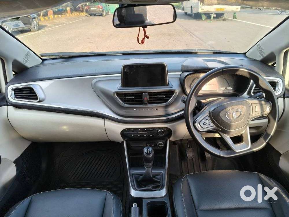 Tata Altroz Xz Plus (o) (s) Icng, 2023, Cng & Hybrids