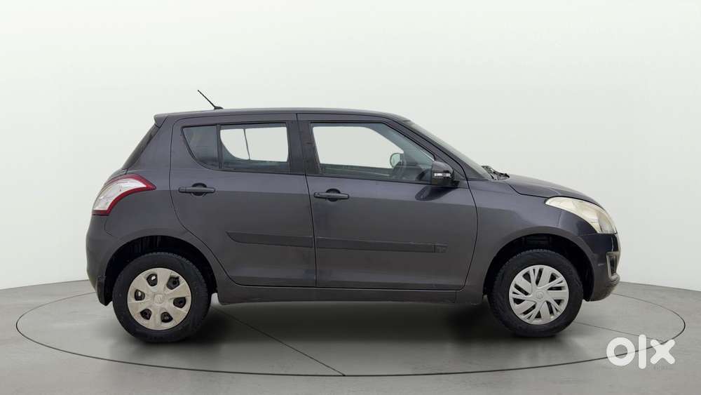 Maruti Suzuki Swift Vxi, 2016, Petrol
