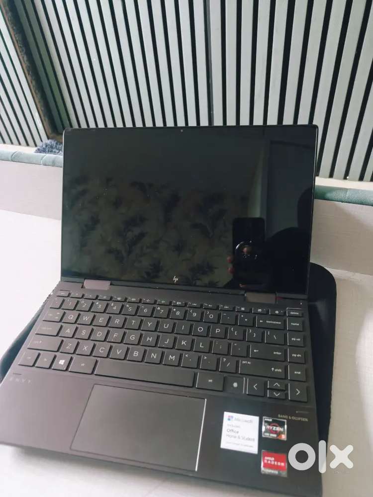 laptop HP ENVY x360 Convertible 13-ay0xxx aahe.
Processor: AMD Ryzen 5