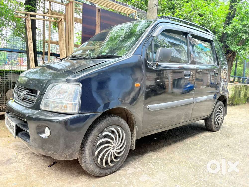 Car 2030 Tak Valid Hai Paiso Ki Need Hai Isliye Sale Kar Raha Hu