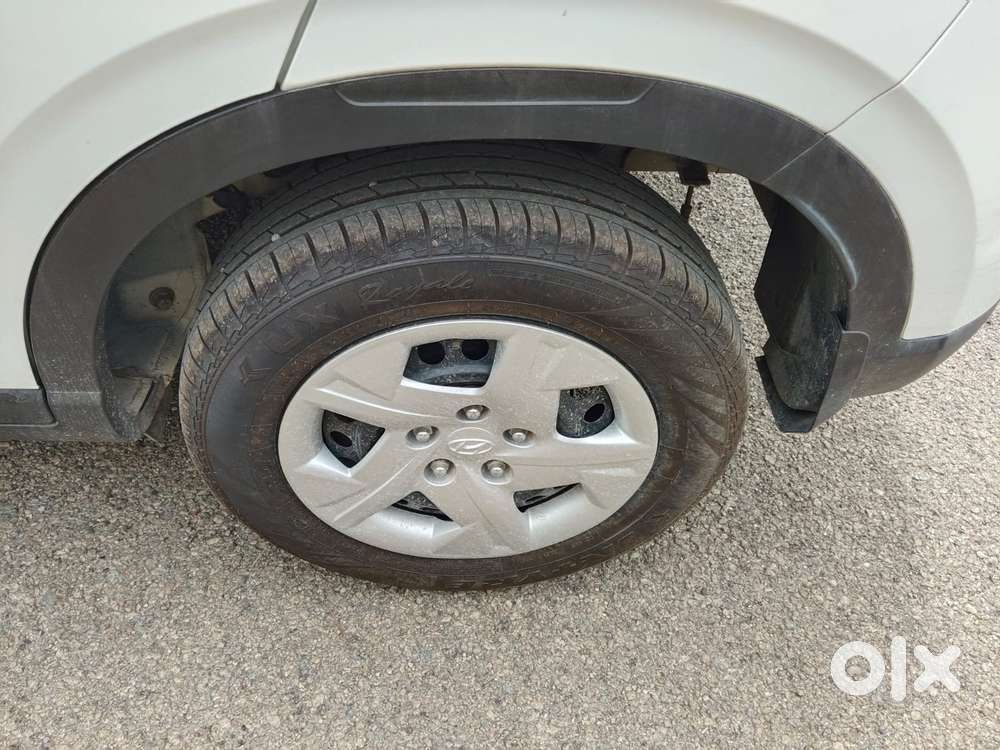 Hyundai Venue S 1.2 Petrol, 2020, Petrol