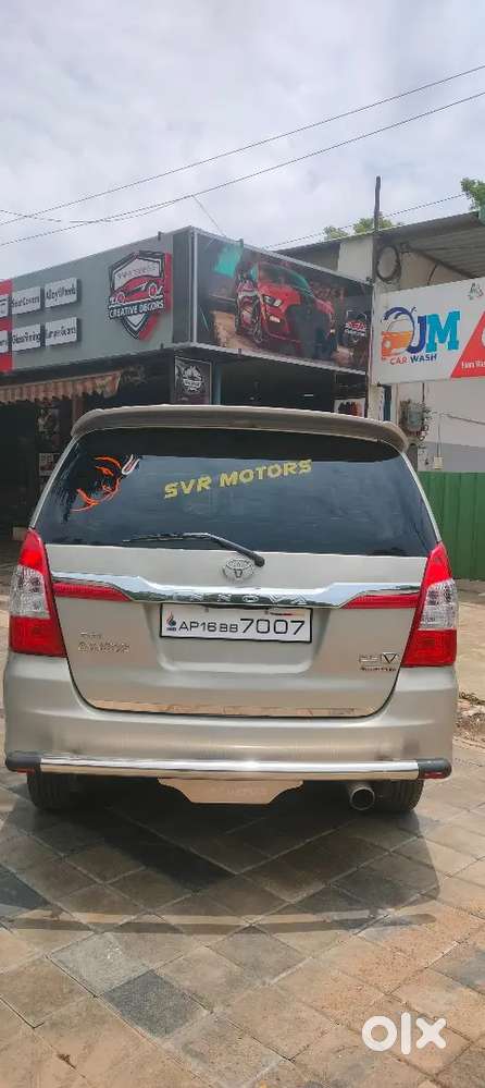 Toyota Innova 2007 Diesel 370000 Km Driven
