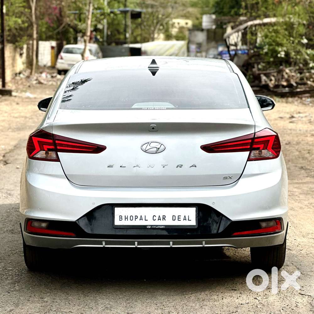 Hyundai Elantra 2.0 Sx, 2022, Petrol