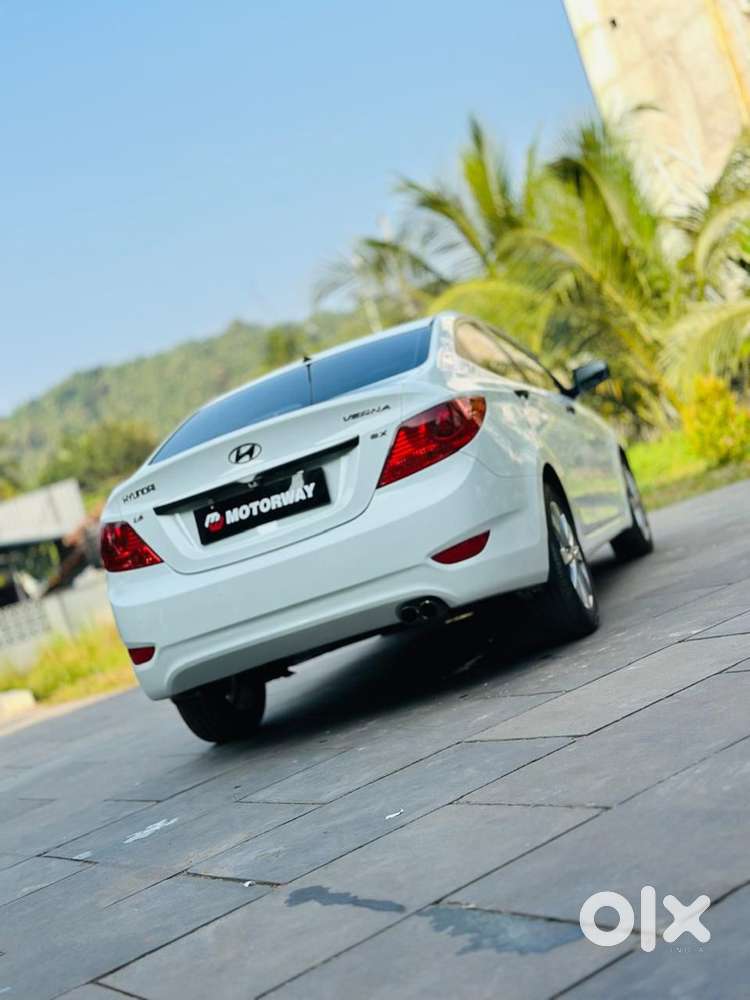 Hyundai Fluidic Verna 2012 Diesel Automatic Good Condition