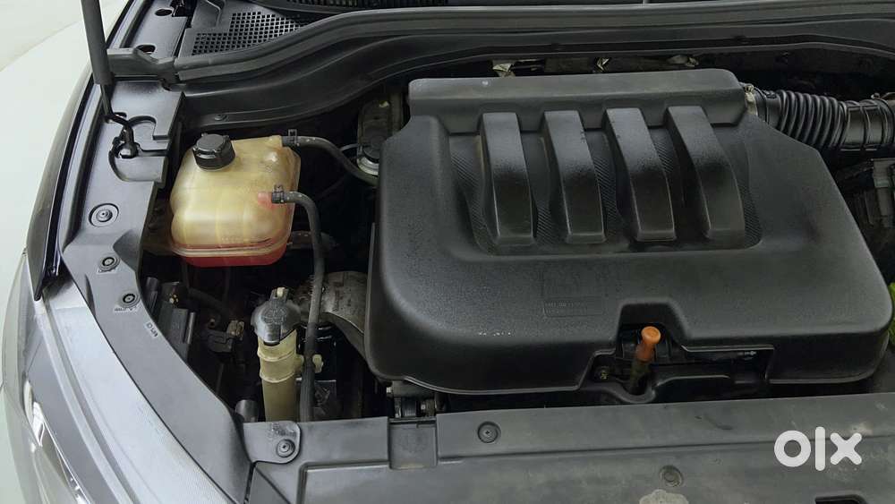 Mahindra Xuv700 2.0 Ax 7 Petrol At Str, 2021, Petrol