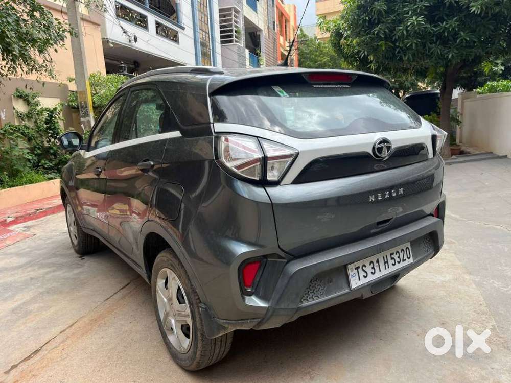 Tata Nexon 1.5 Revotorq Xm Plus (s), 2022, Petrol
