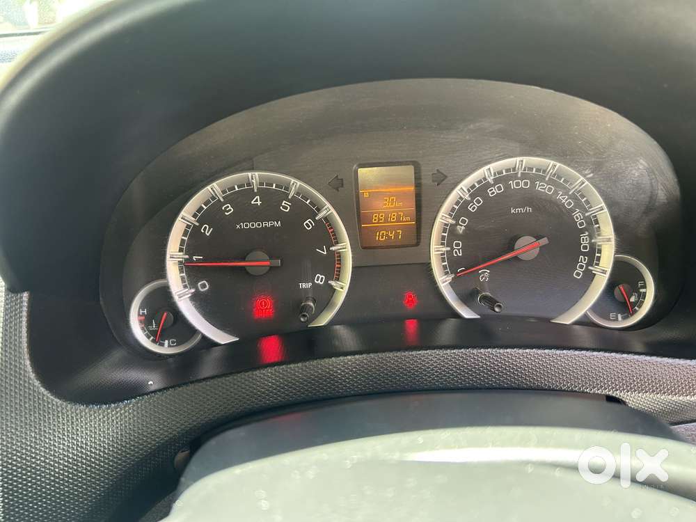 Maruti Suzuki Swift Vxi + Manual, 2012, Petrol