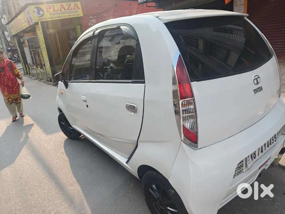 Tata Nano Lx 2012