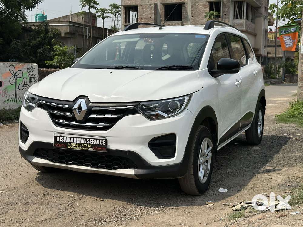 Renault Triber Rxt, 2023, Petrol