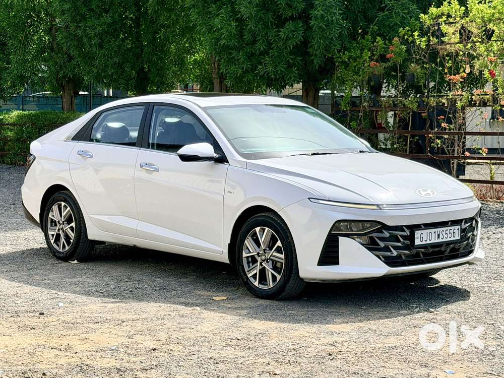 Hyundai Verna 1.5 Sx Ivt, 2024, Petrol