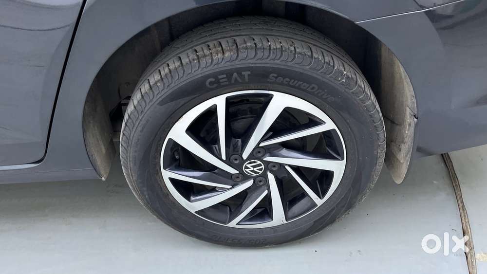 Volkswagen Virtus 1.0 Topline Tsi At, 2023, Petrol