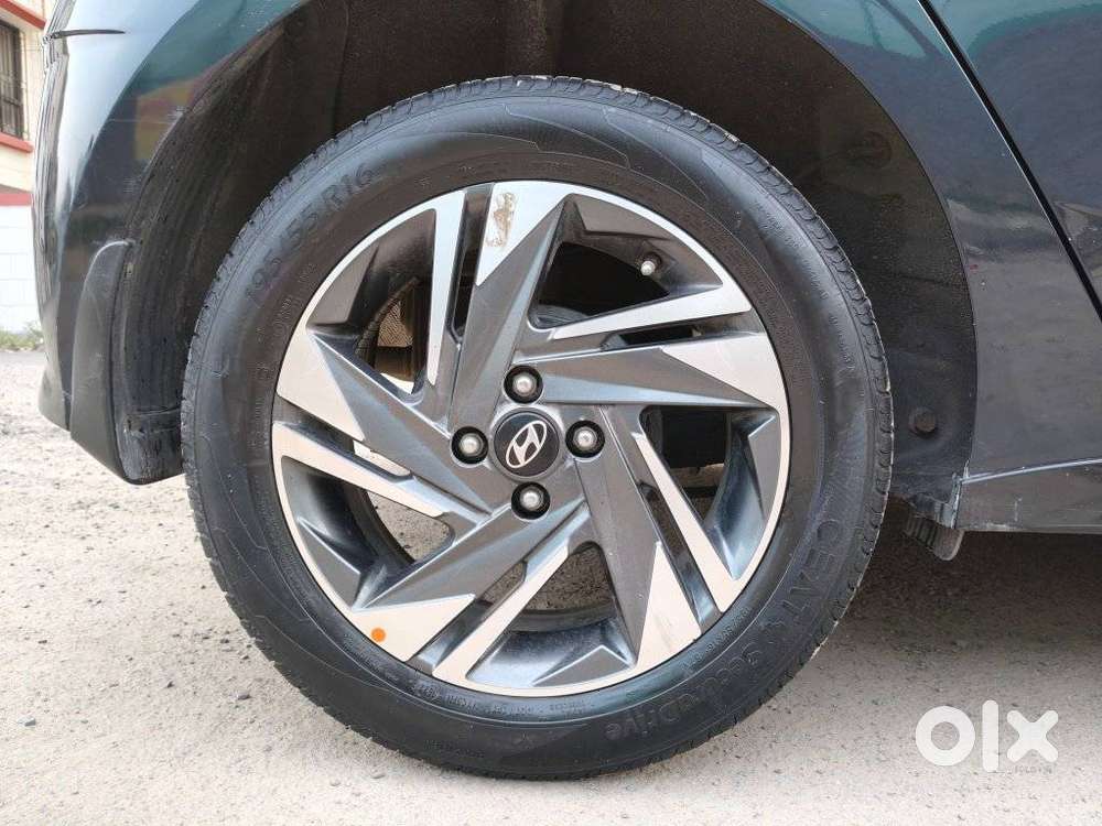 Hyundai New I20 1.2 Asta (o) Mt, 2022, Petrol
