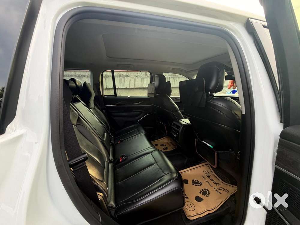 2023 Jeep Grand Cherokee Limited (o)
