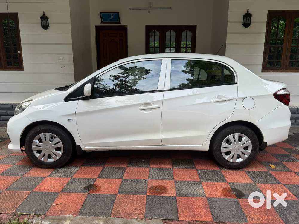 Honda Amaze, 2016, Petrol