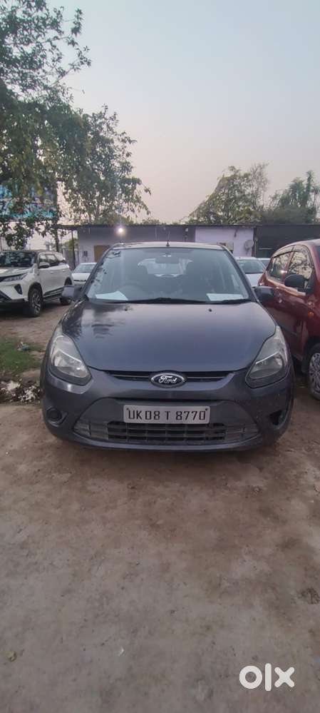 Ford Figo 2012-2015 Petrol Celebration Edition, 2011, Petrol
