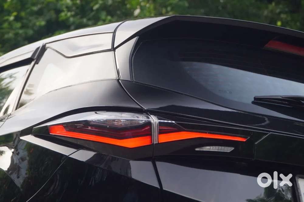 Tata Harrier Xza Plus Dark Edition, 2022, Diesel