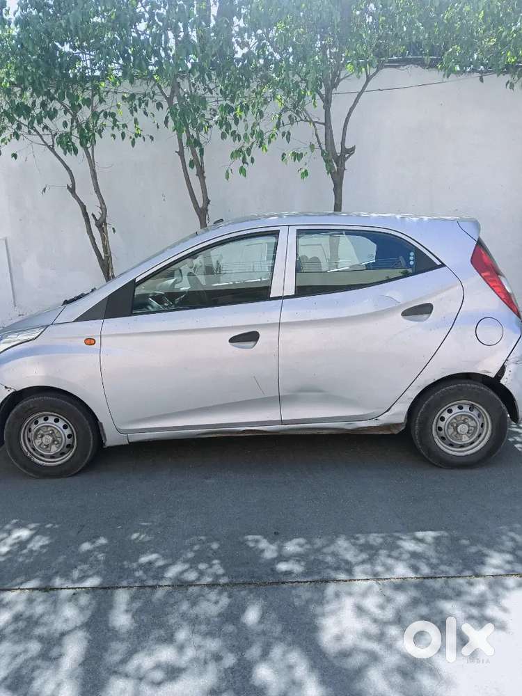 Hyundai Eon 0.8 Magna 2013 पेट्रोल