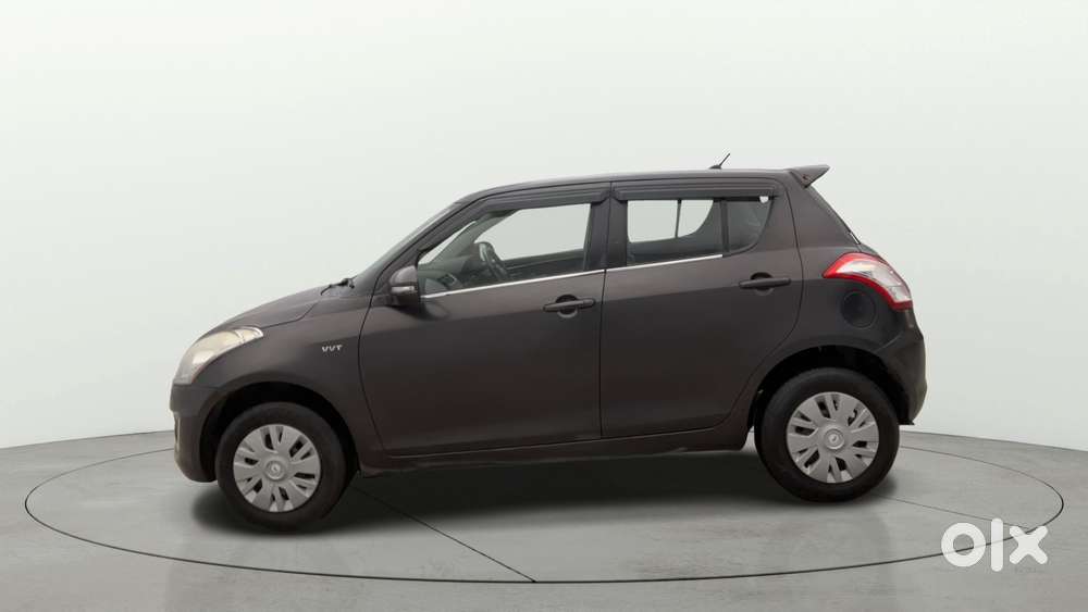 Maruti Suzuki Swift Vxi, 2015, Petrol