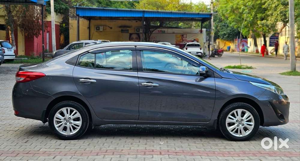 Toyota Yaris Vx Cvt, 2018, Petrol
