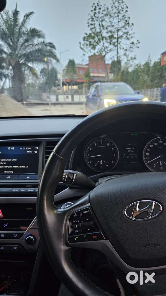 Hyundai Elantra Sx Petrol  2018  29,600 Km  Family Owned  Siliguri