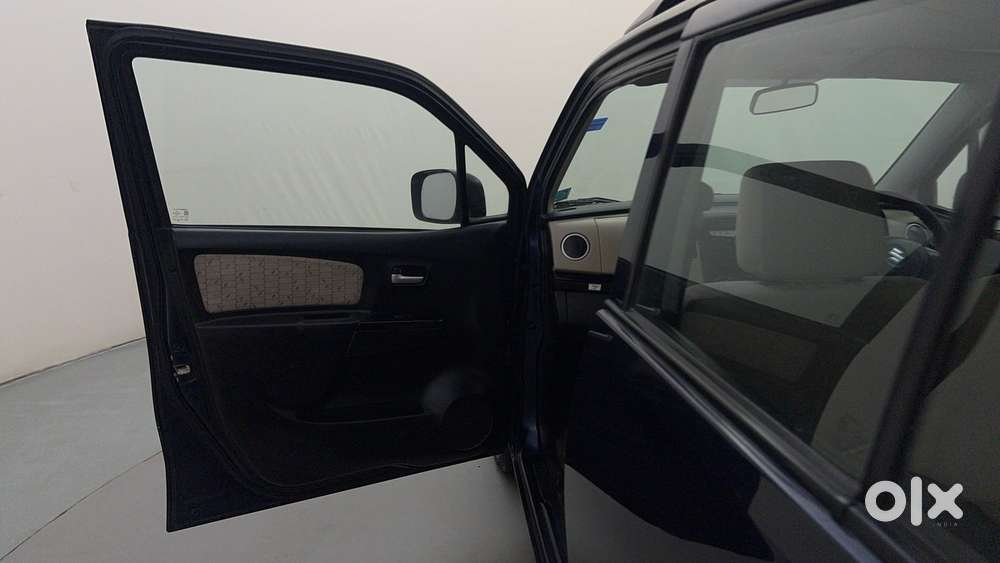 Maruti Suzuki Wagon R 1.0 Vxi Amt, 2017, Petrol