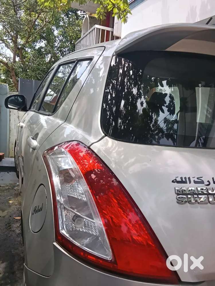 Maruti Suzuki Swift 2015