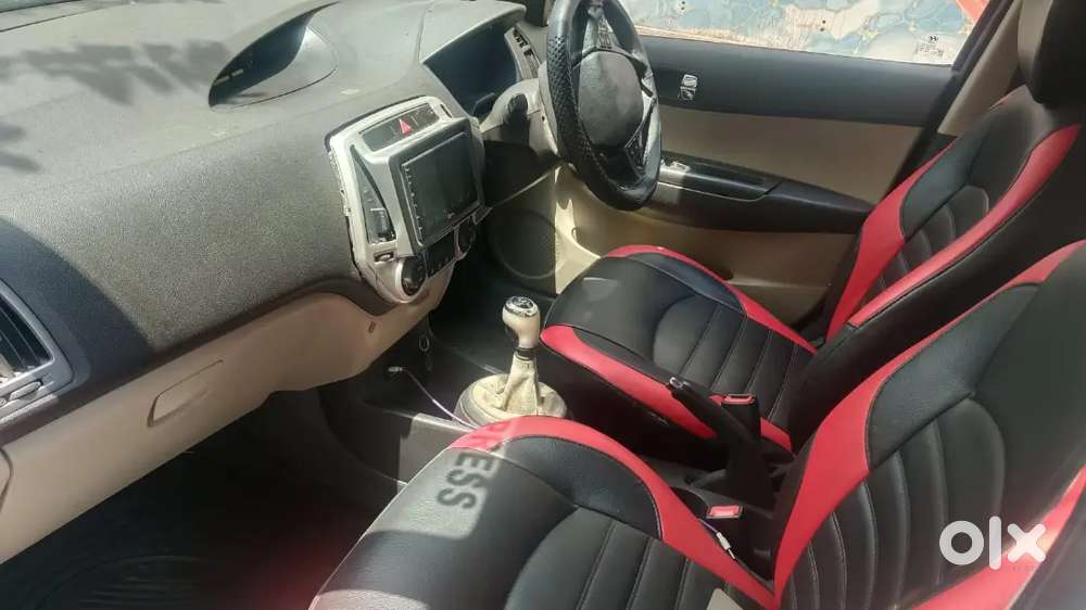Hyundai I20 Sportz 2012