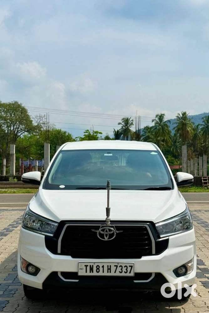 Toyota Innova Crysta 2.4 Gx Limited Edition 8 Str, 2023, Diesel
