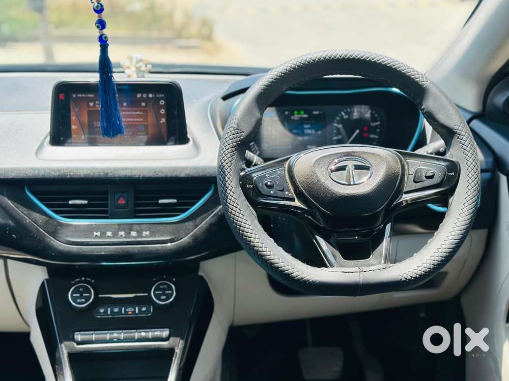 Tata Nexon Ev Xz Plus, 2022, Petrol