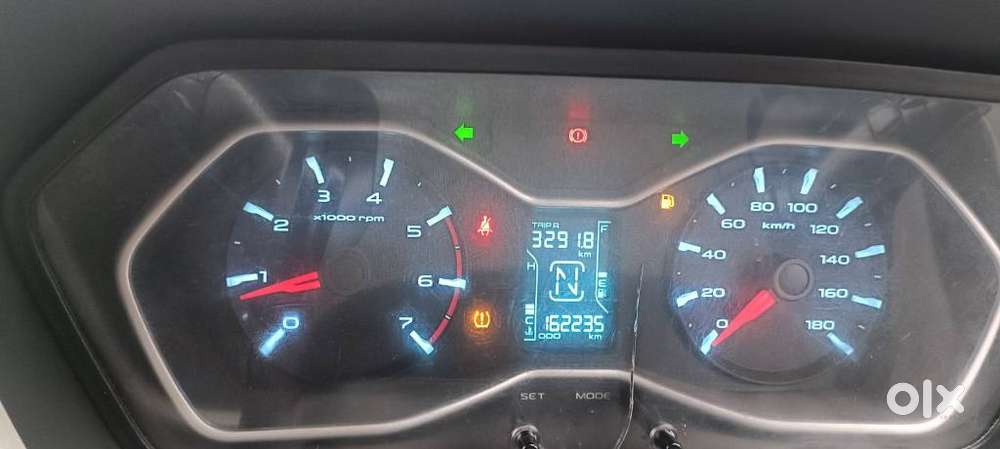 Mahindra Scorpio S10, 2016, Diesel
